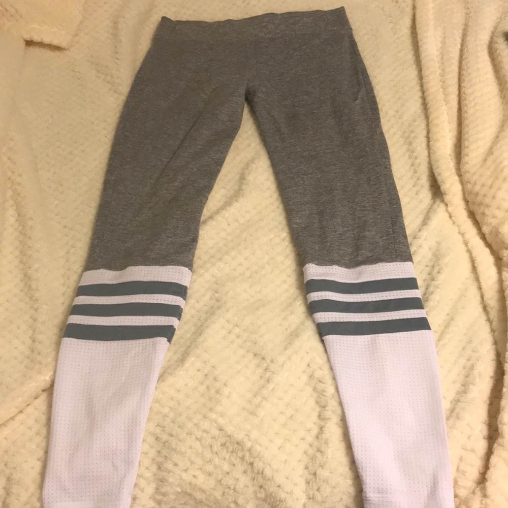 Bombshell sportswear leggings